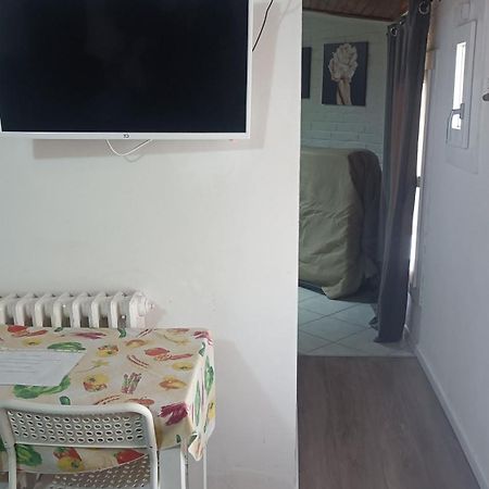 Sweet Apartment Suite Castelmerlo Болонья Екстер'єр фото